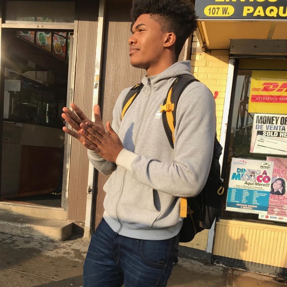 Meet your Posher, Jhosue